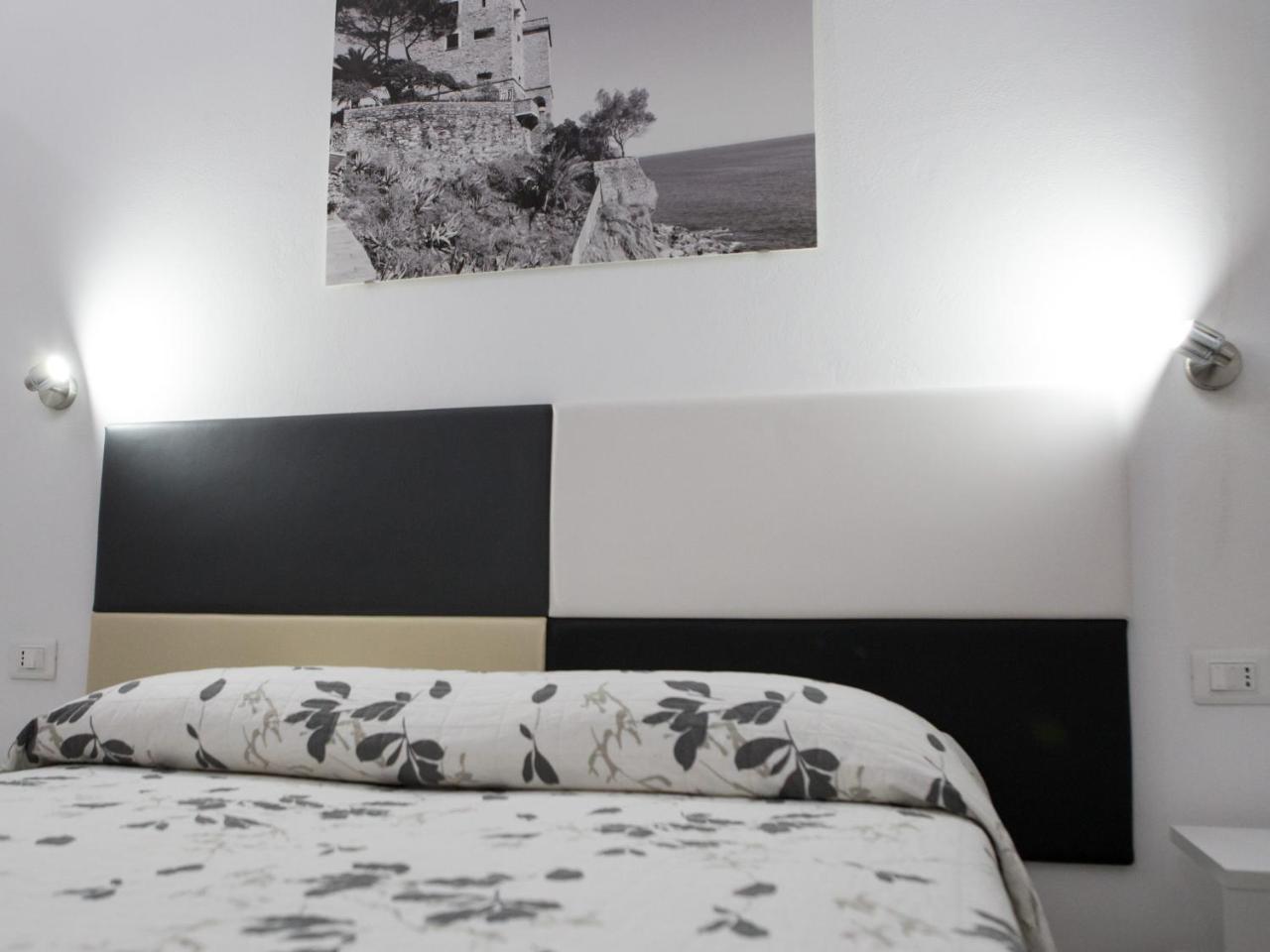 Marymar Hotel Монтеросо ал Маре Екстериор снимка